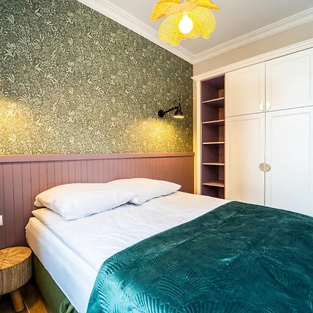 Apartamenty Galeria Trunkow Bialowieza Exterior photo